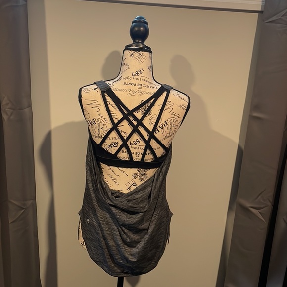 Lululemon Tank Top - Picture 2 of 3